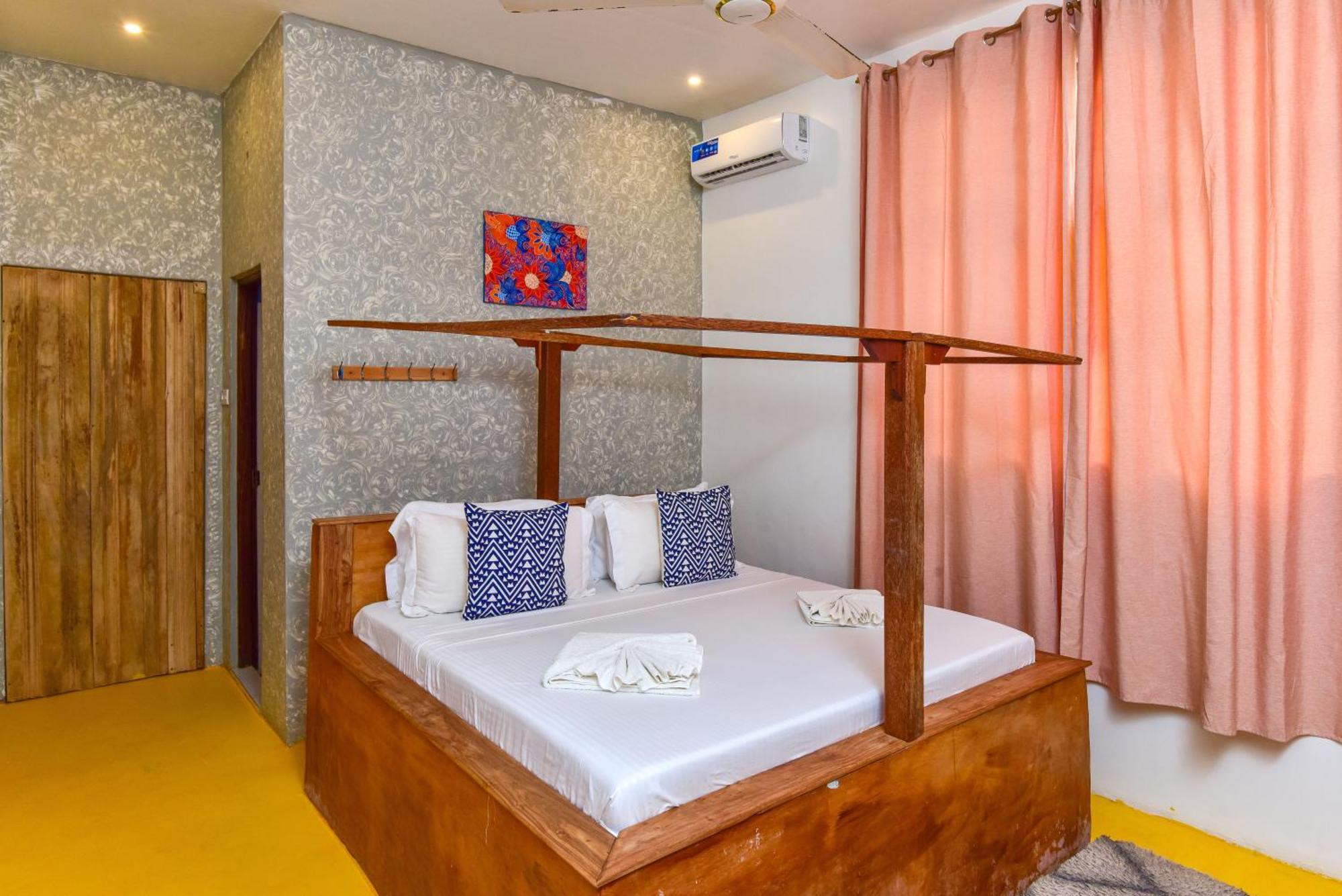 ジャンビアニ Barabara House Bed & Breakfast エクステリア 写真